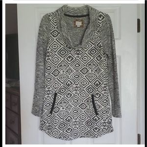Anthropologie Postmark tunic in black and white